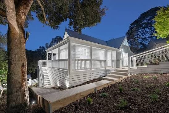 Typical Mount Martha home showing 1970s-90s architect-influenced homes with generous floor plans and bay-view orientations, near Balcombe Estuary