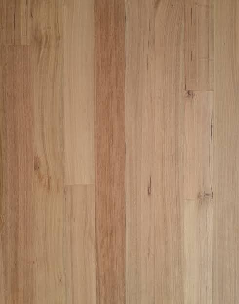 Victorian Ash, straight and fine with an even texture; occasional fiddleback figure in select boards